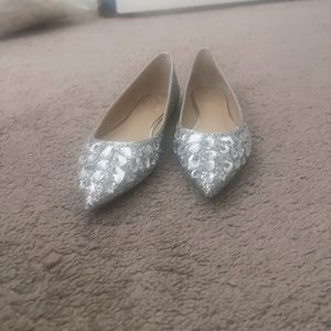Womens Silver Flats